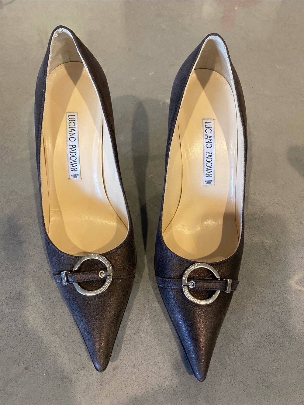 Luciano Padovan Pointed-Toe Brown Leather Pumps with Decorative Buckle